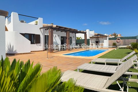 Villa i Caleta De Fuste, Fuerteventura - foto 1